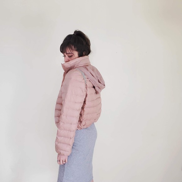 Miu Miu cropped puffer jacket - Picture 5 of 7